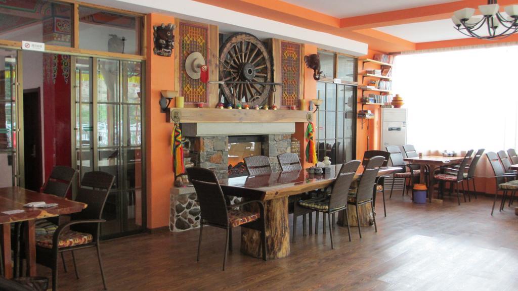 Nirvana Hotel, Restaurant & Bar เซี่ยเหอ ภายนอก รูปภาพ
